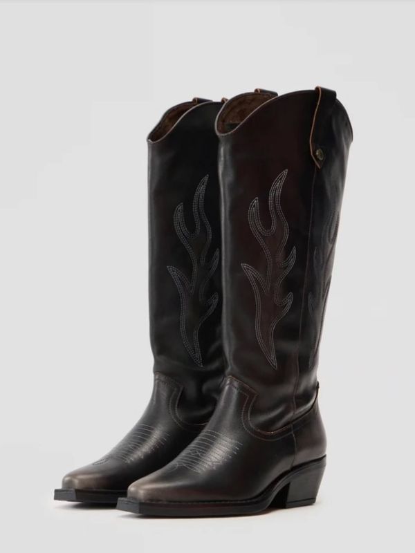 Steve Madden Brown cowboy boots
